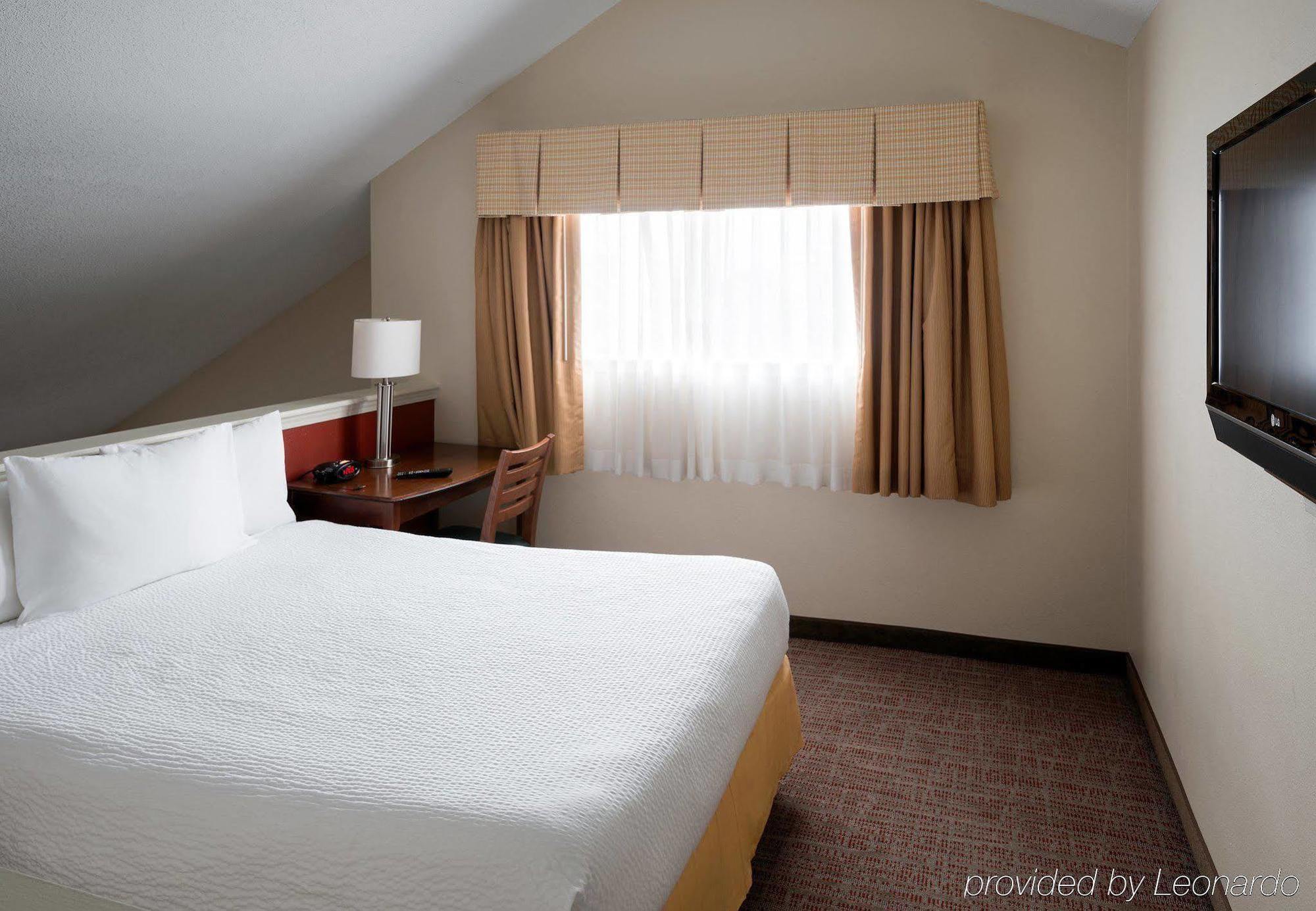Residence Inn Kansas City Downtown/Union Hill Exterior foto