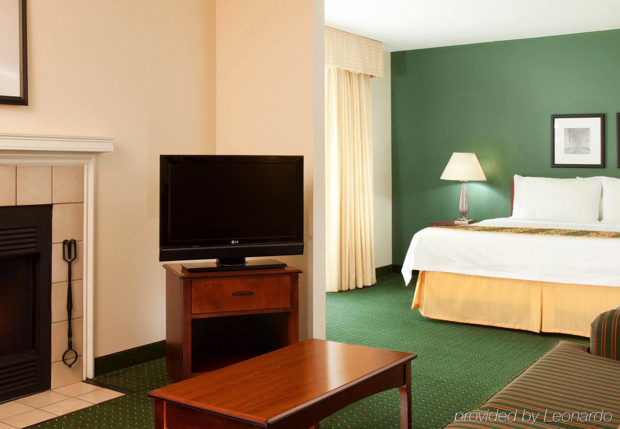 Residence Inn Kansas City Downtown/Union Hill Exterior foto